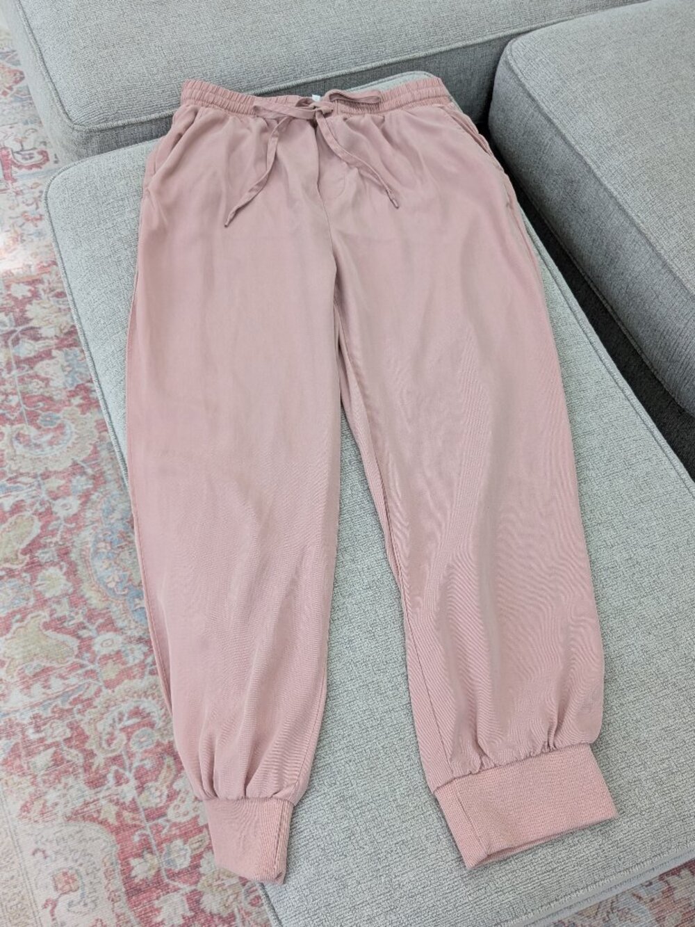 Blush Pink Super Smooth Joggers with Pockets, Francesca's, Size Large